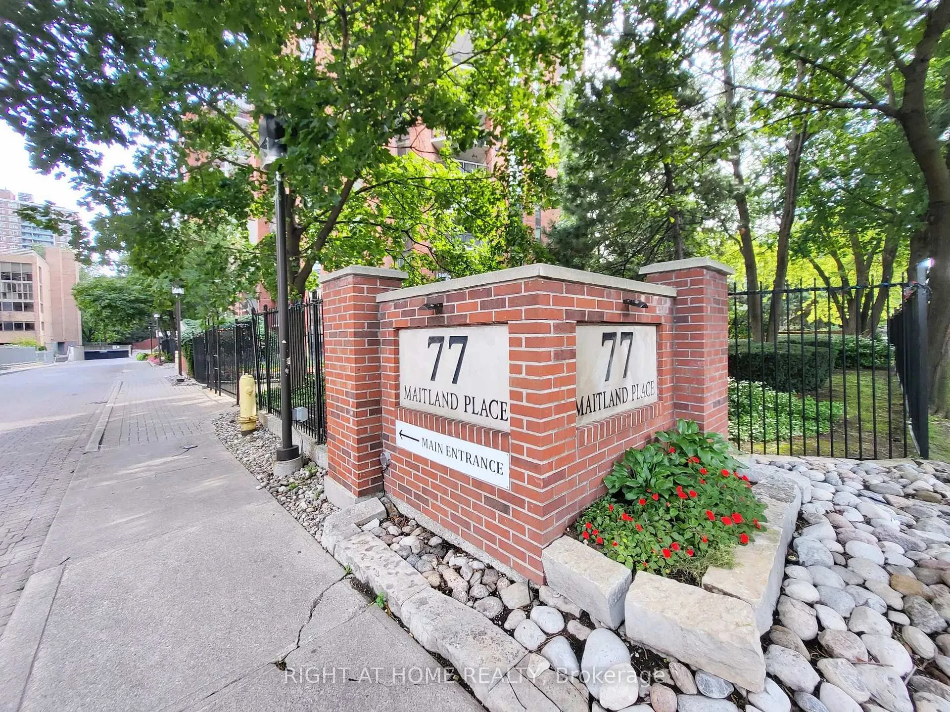 Photo 46 of Unit 1703, 77 Maitland Place, Toronto, Cabbagetown-South St. James Town — HOMEH