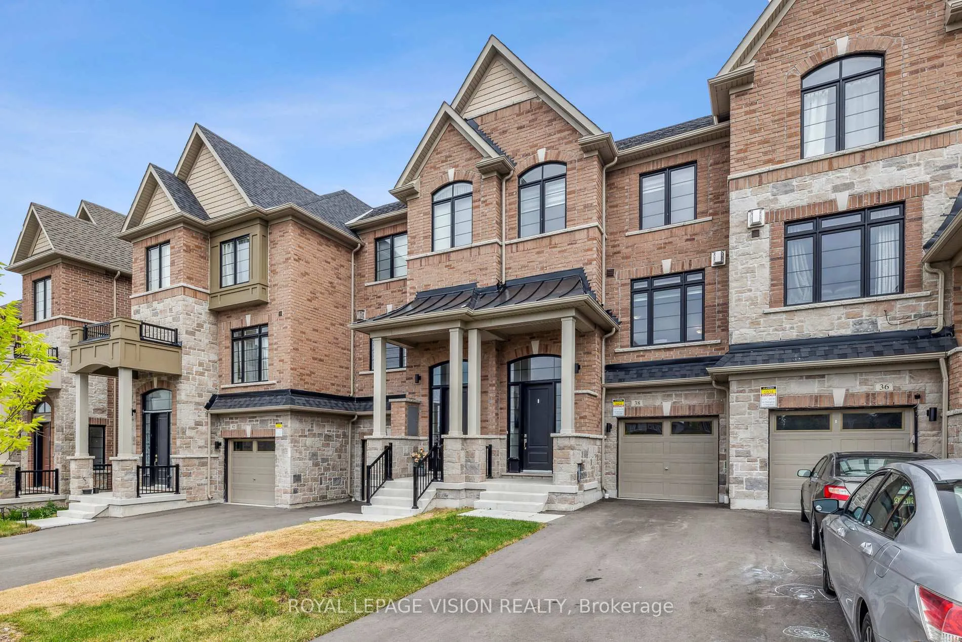 Photo 1 of 38 Elkington Crescent, Whitby, Rural Whitby — HOMEH