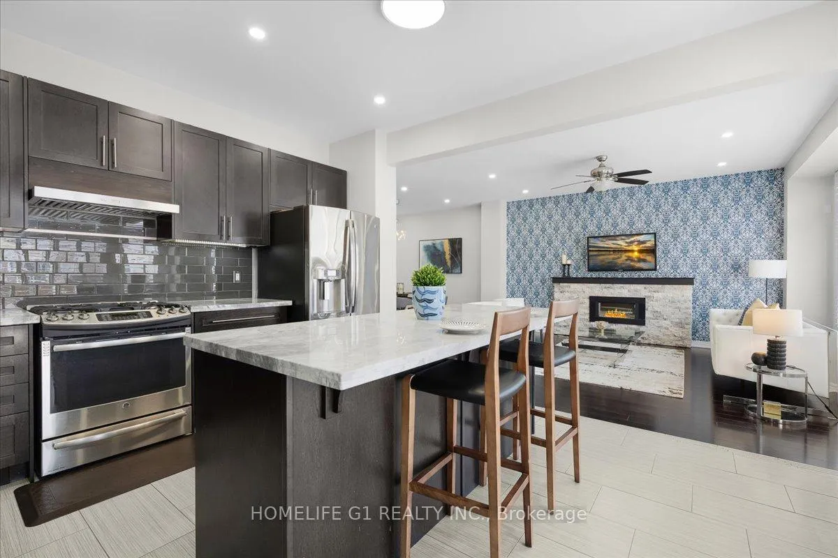 Photo 14 of 16 Weathering Heights, Hamilton, Stoney Creek — HOMEH