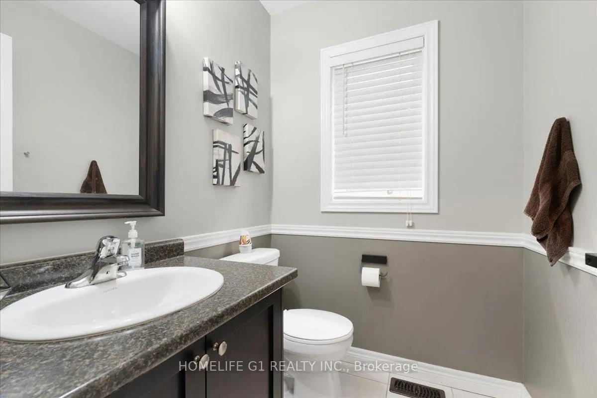 Photo 17 of 16 Weathering Heights, Hamilton, Stoney Creek — HOMEH