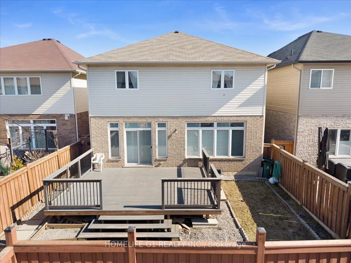 Photo 37 of 16 Weathering Heights, Hamilton, Stoney Creek — HOMEH