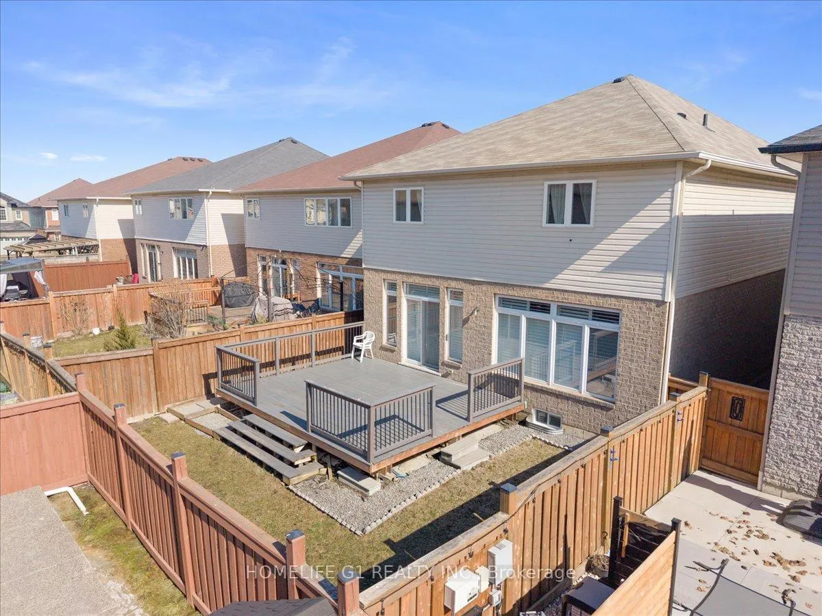 Photo 39 of 16 Weathering Heights, Hamilton, Stoney Creek — HOMEH