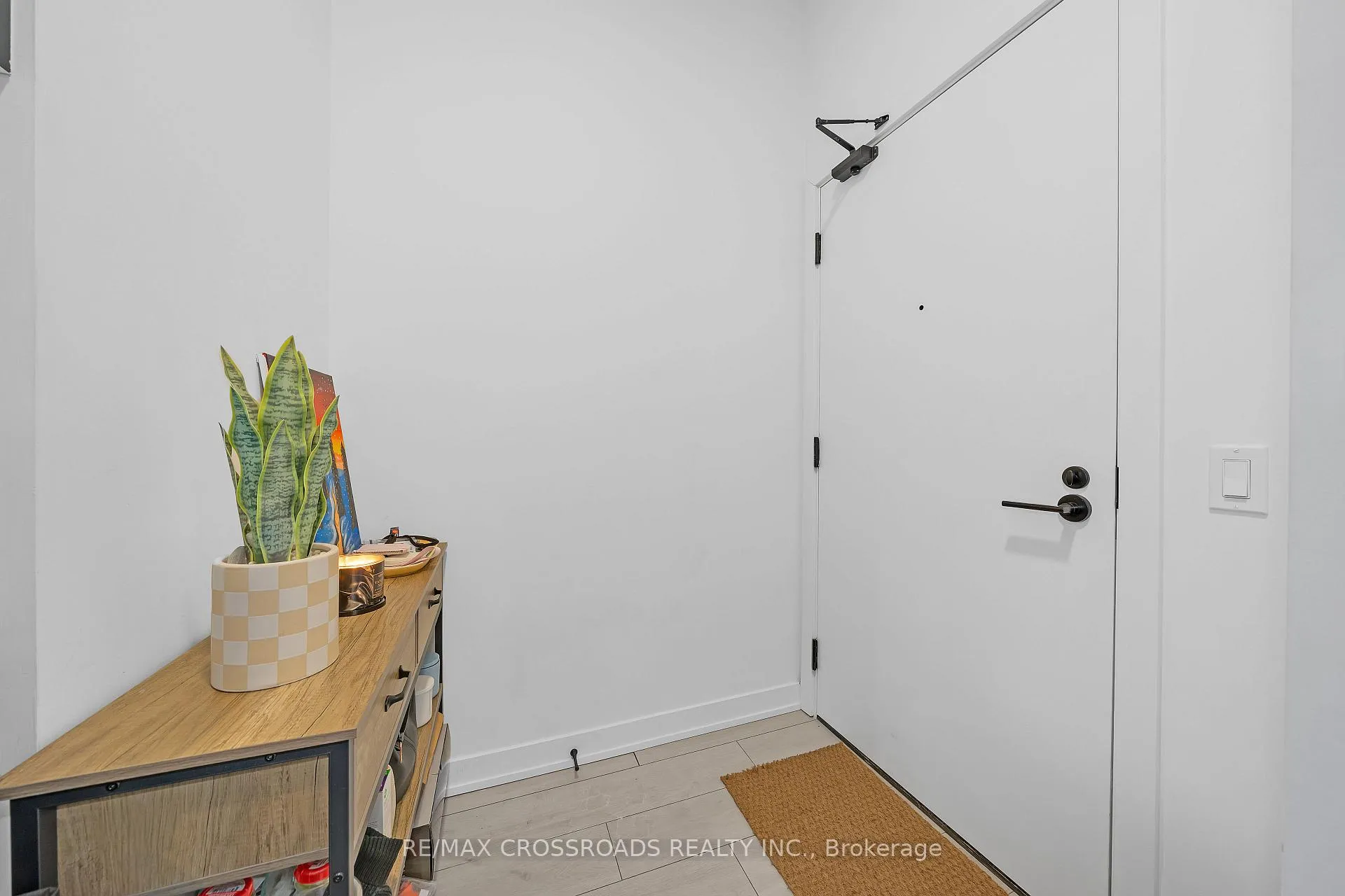 Photo 5 of Unit 202, 1606 Charles Street, Whitby, Port Whitby — HOMEH