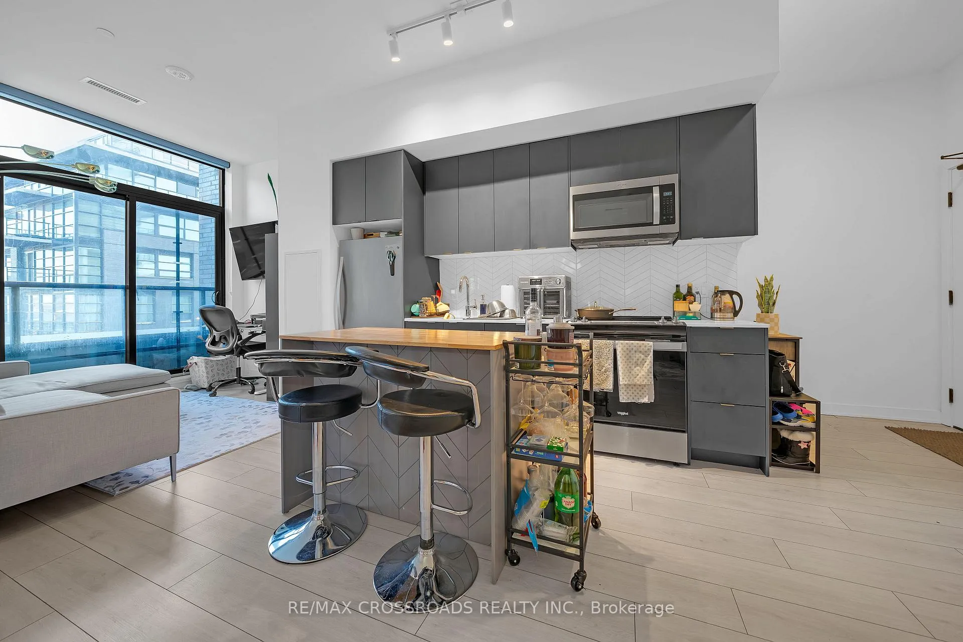 Photo 9 of Unit 202, 1606 Charles Street, Whitby, Port Whitby — HOMEH