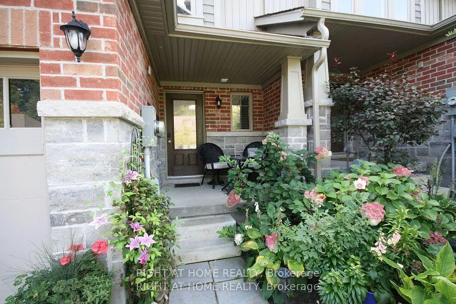 Photo 2 of 1039 Cook Drive, Midland — HOMEH
