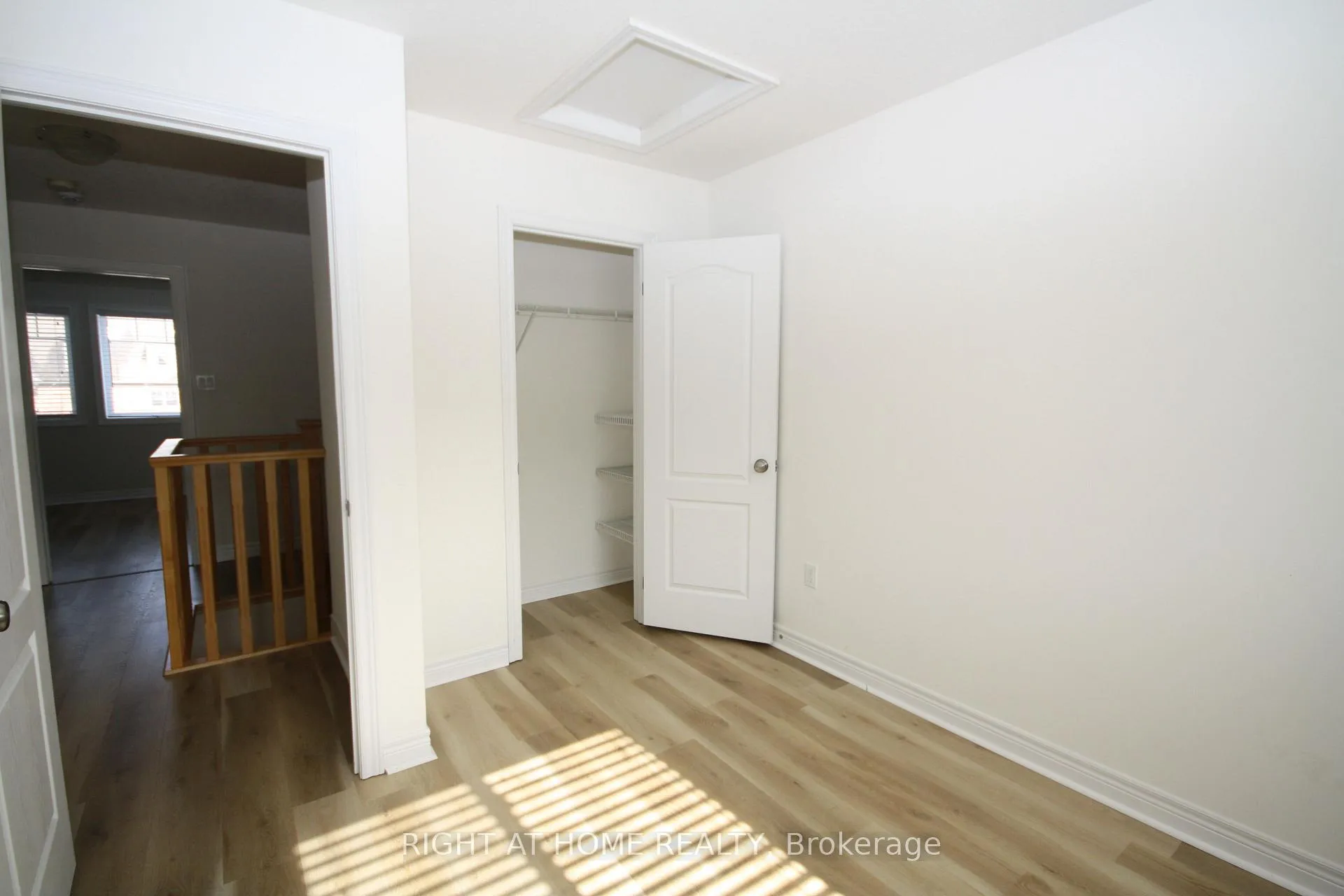 Photo 16 of 1039 Cook Drive, Midland — HOMEH