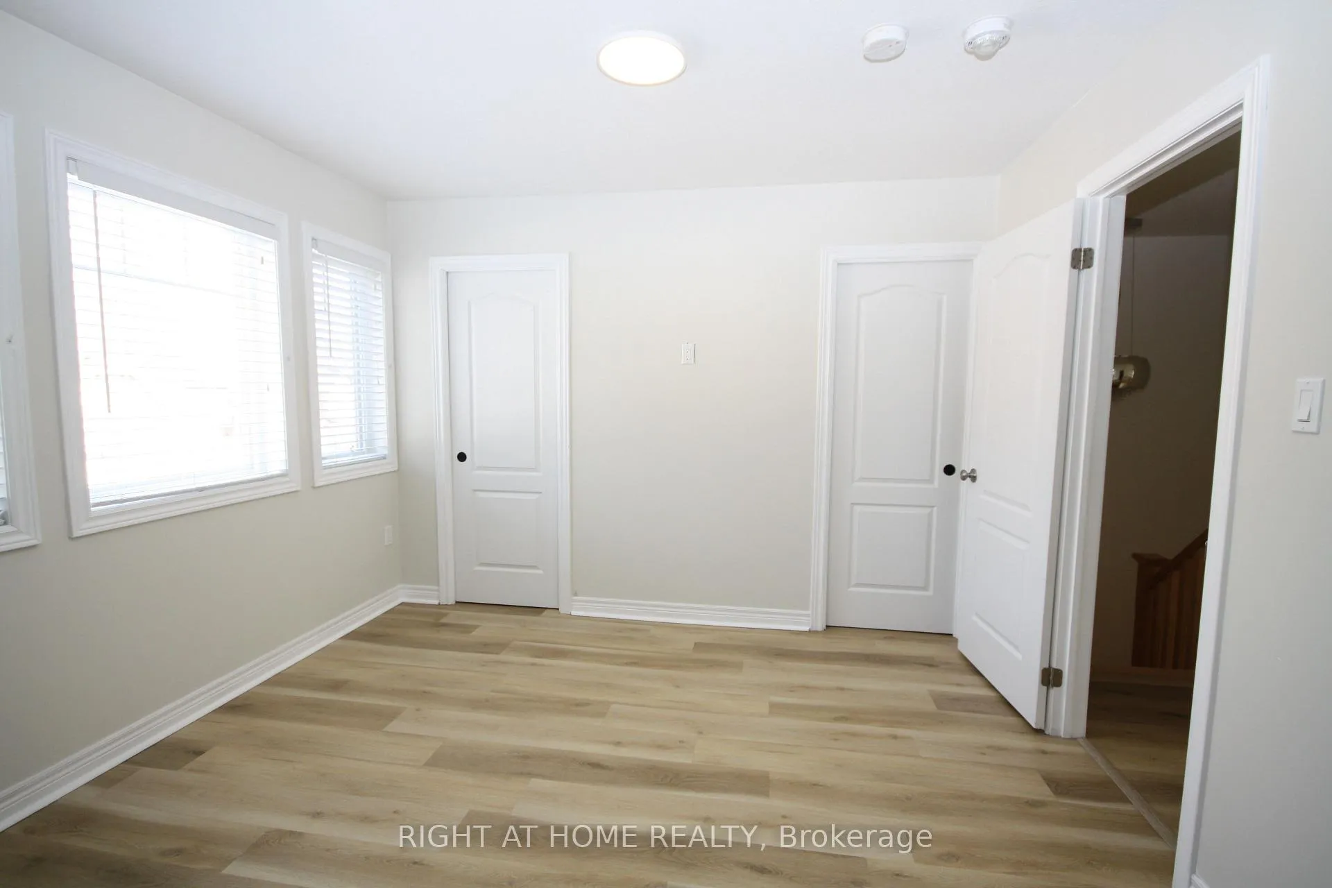 Photo 23 of 1039 Cook Drive, Midland — HOMEH