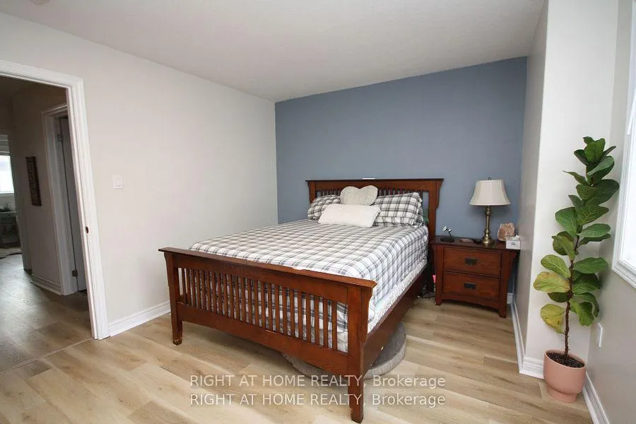 Photo 26 of 1039 Cook Drive, Midland — HOMEH