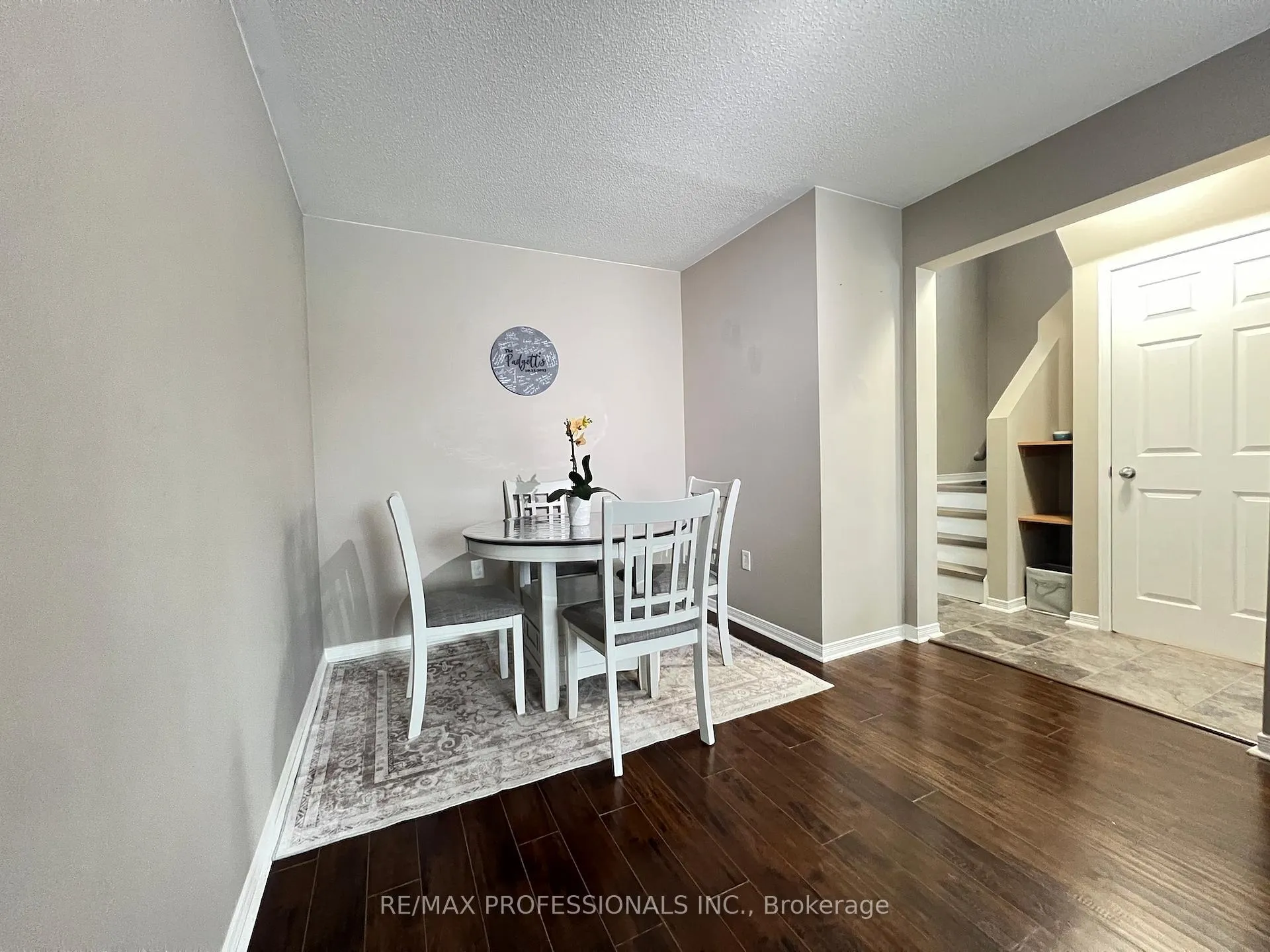 Photo 15 of 56 Beacon Road, Barrie, Holly — HOMEH