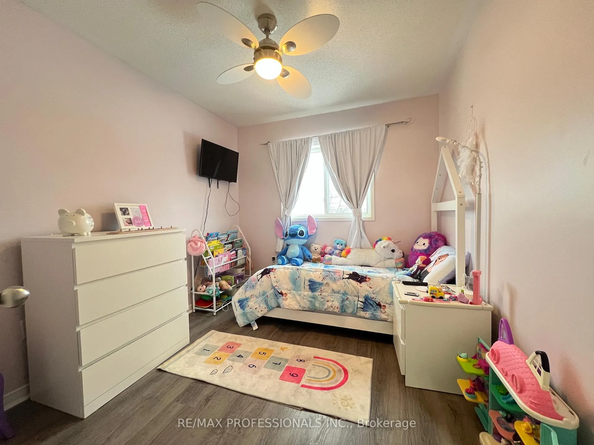Photo 25 of 56 Beacon Road, Barrie, Holly — HOMEH