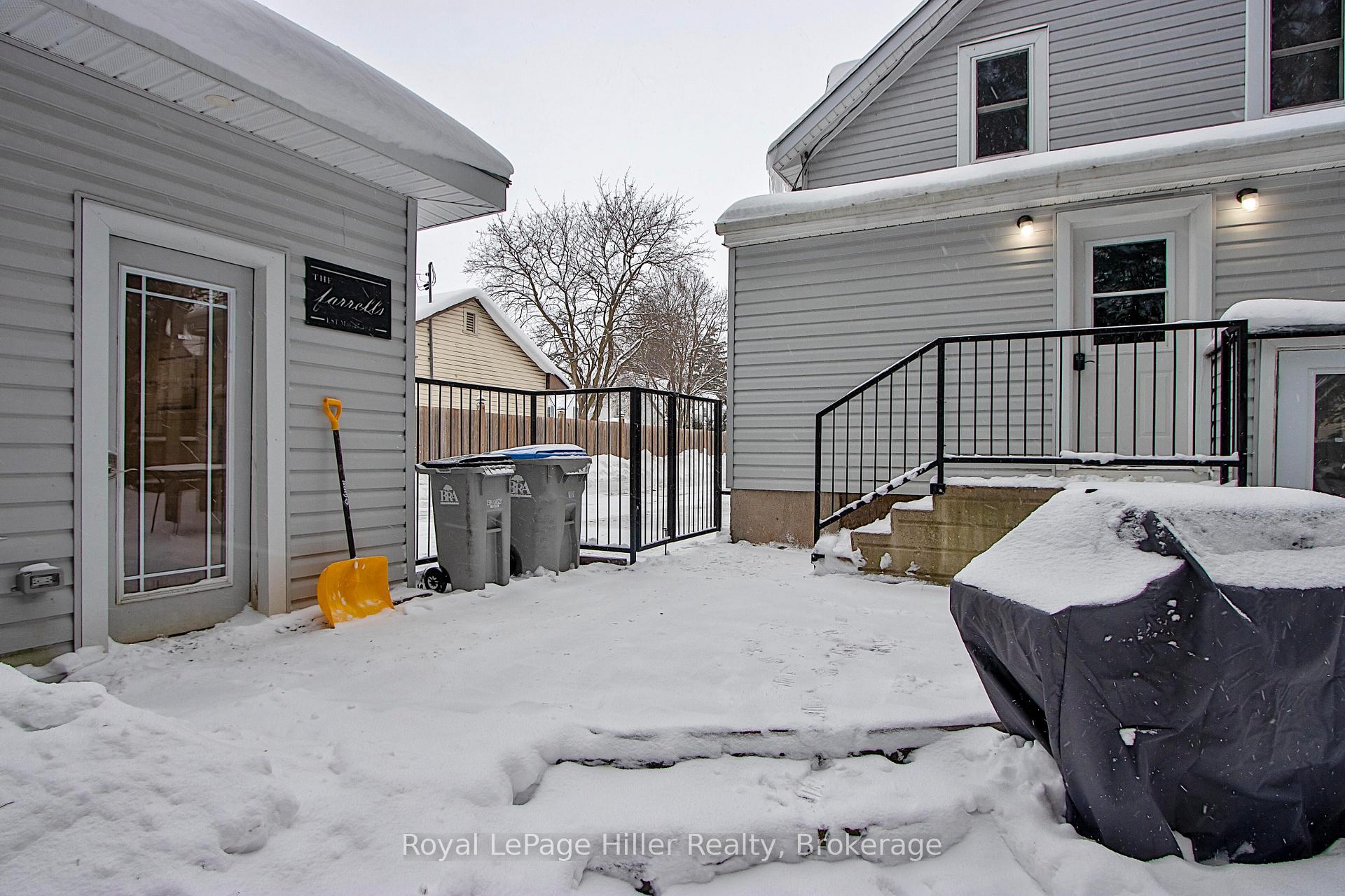 Photo 3 of 111 Goderich Street W, Huron East, Seaforth — HOMEH