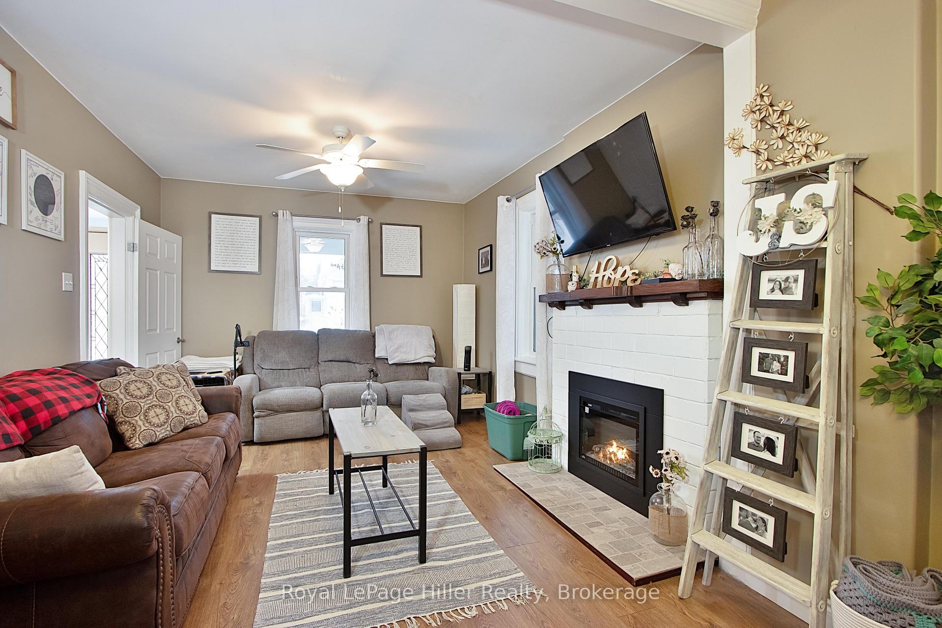 Photo 13 of 111 Goderich Street W, Huron East, Seaforth — HOMEH