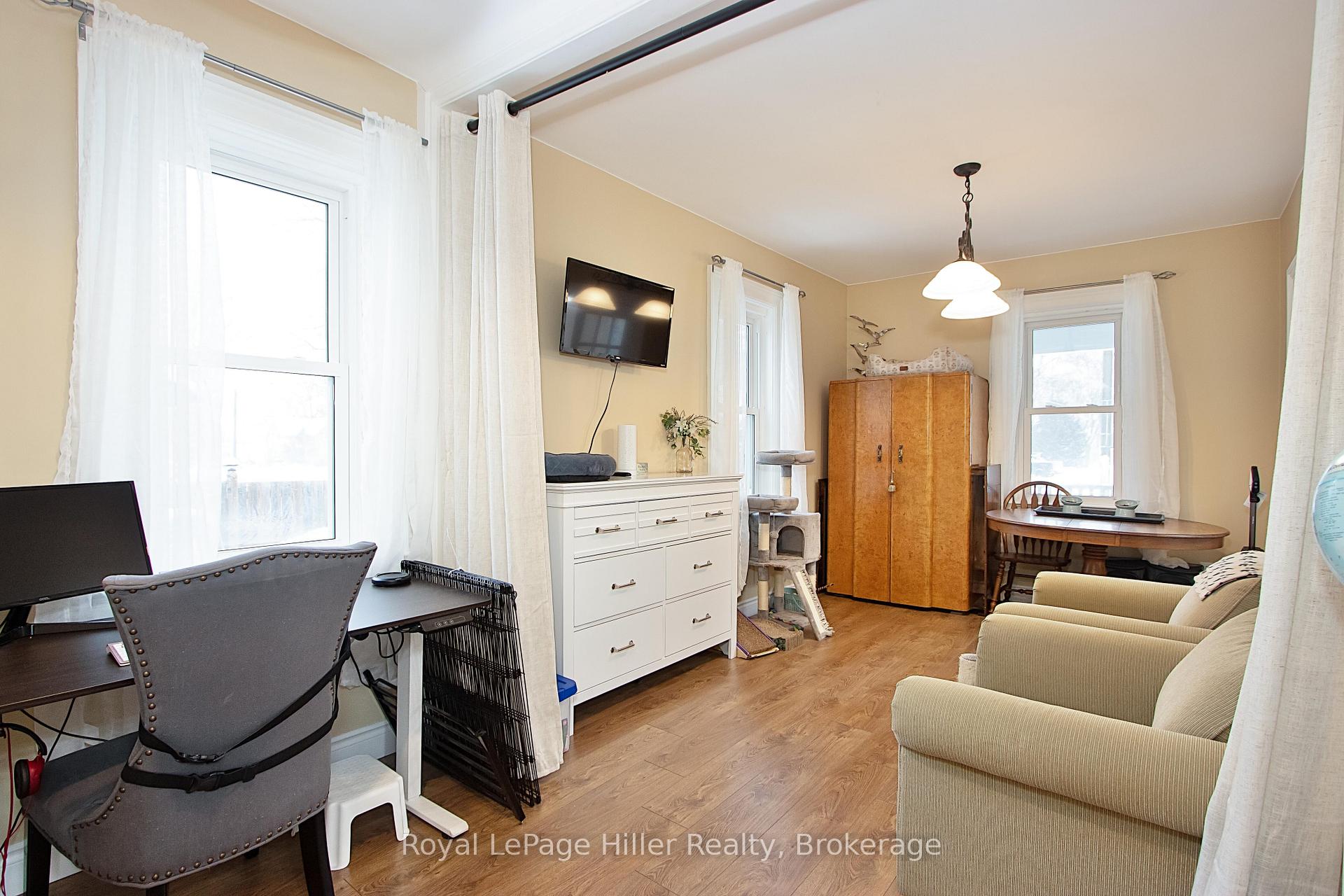 Photo 14 of 111 Goderich Street W, Huron East, Seaforth — HOMEH
