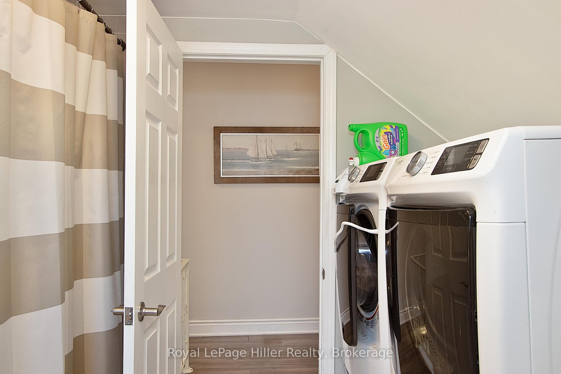 Photo 18 of 111 Goderich Street W, Huron East, Seaforth — HOMEH