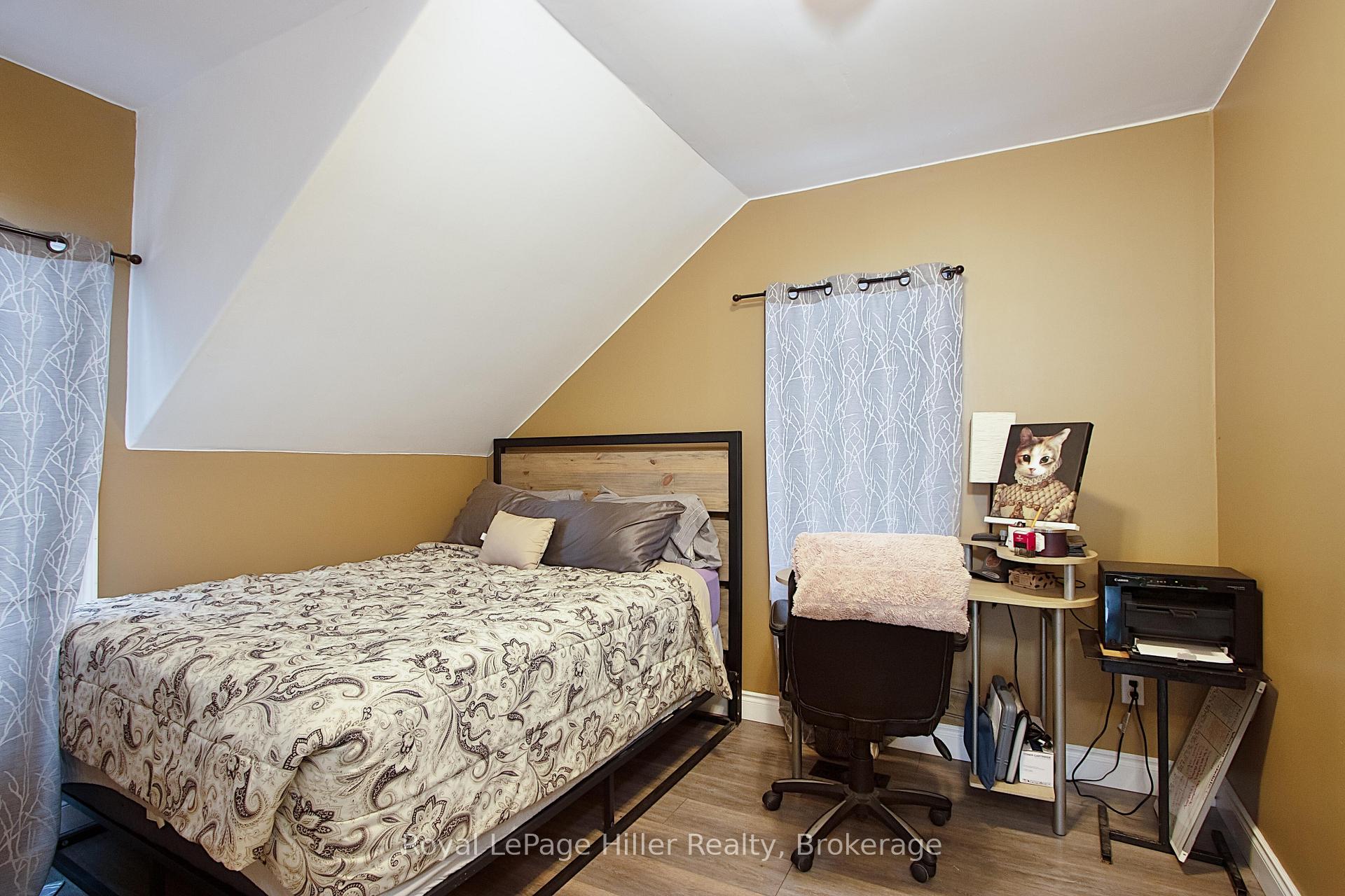 Photo 23 of 111 Goderich Street W, Huron East, Seaforth — HOMEH