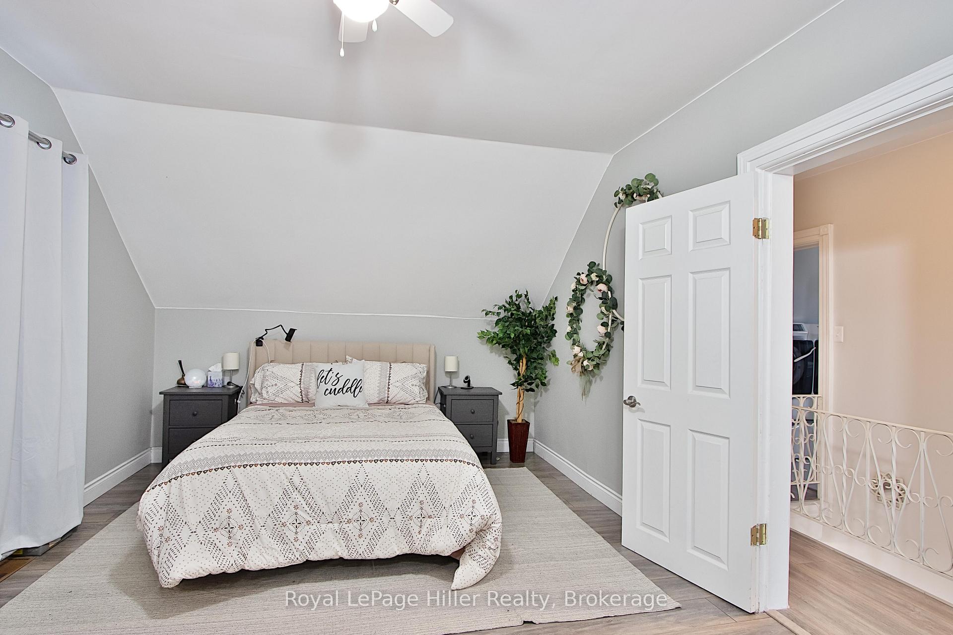 Photo 26 of 111 Goderich Street W, Huron East, Seaforth — HOMEH