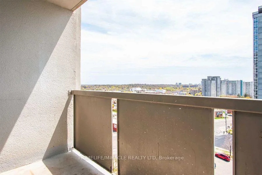 Photo 10 of Unit 903, 375 King Street, Waterloo, Lakeshore Village — HOMEH