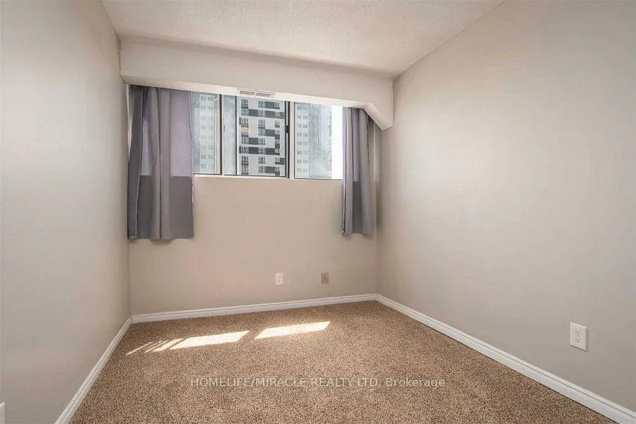 Photo 17 of Unit 903, 375 King Street, Waterloo, Lakeshore Village — HOMEH