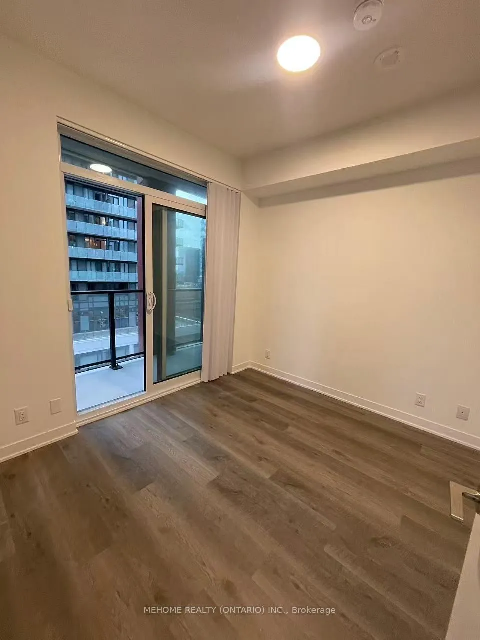 Photo 4 of Unit 1706, 180 Front Street E, Toronto, Moss Park — HOMEH