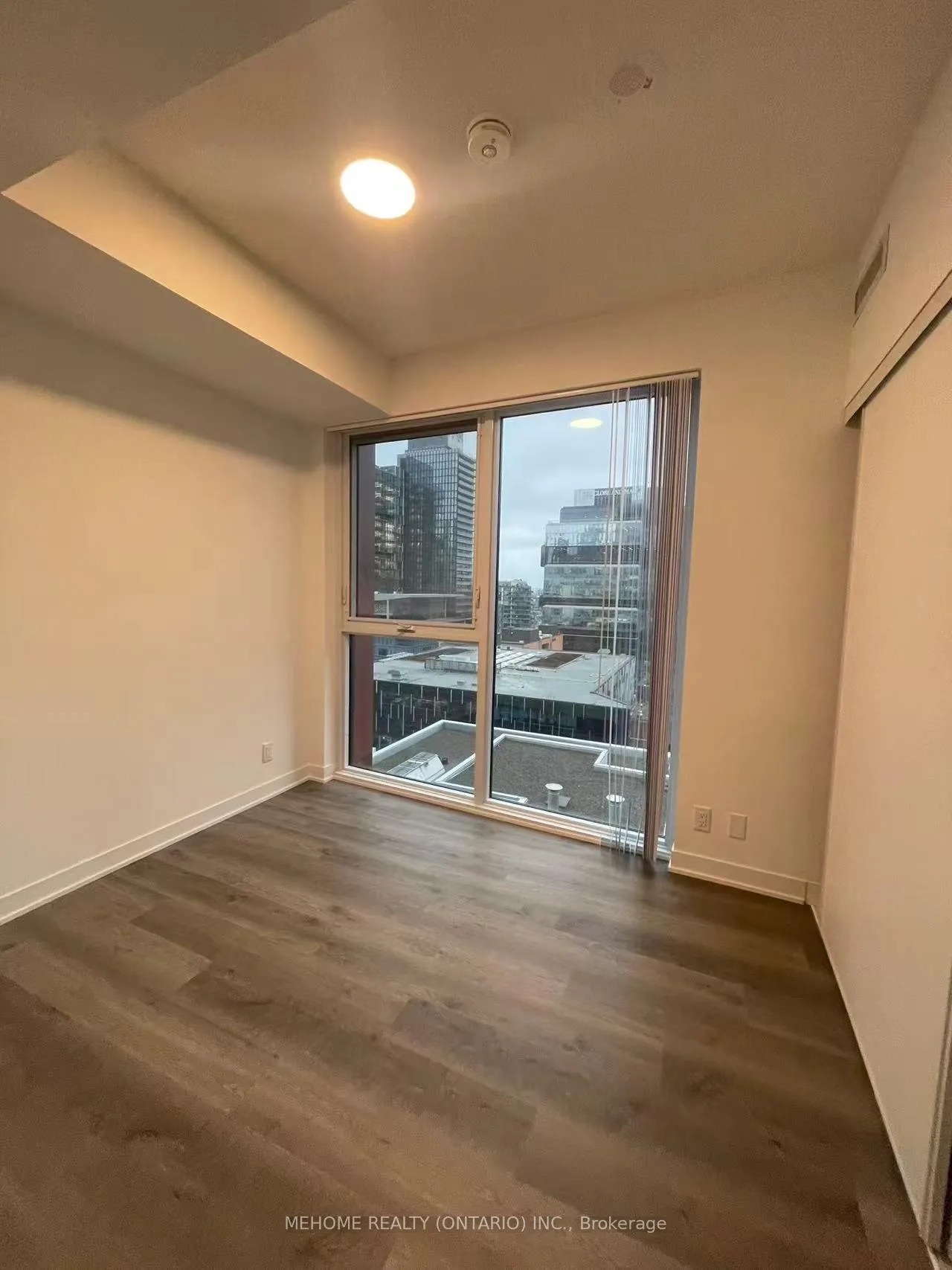 Photo 6 of Unit 1706, 180 Front Street E, Toronto, Moss Park — HOMEH