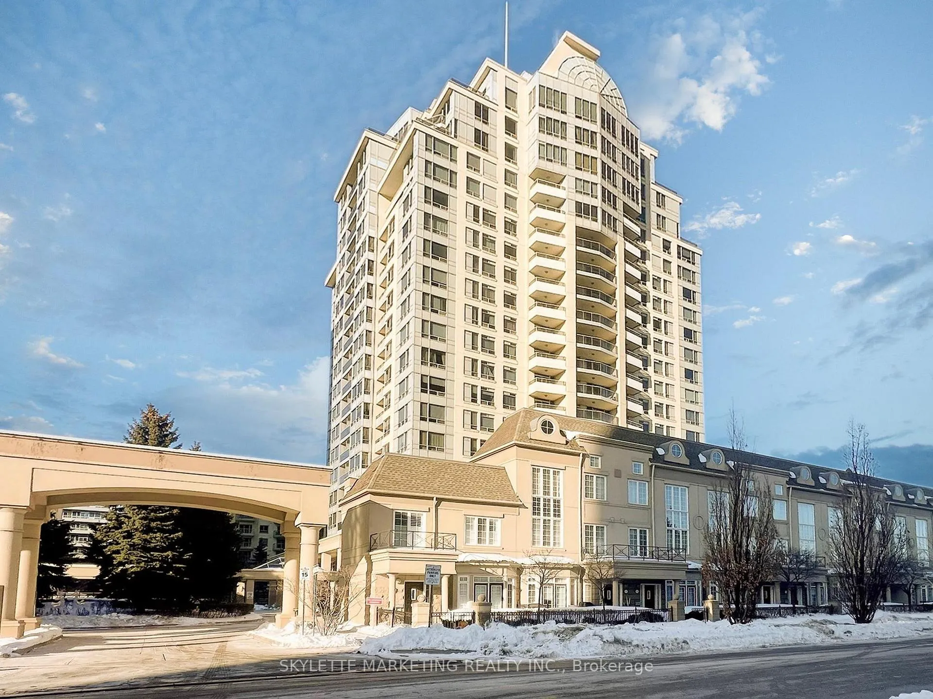 Front of Unit GV216, 8 Rean Drive