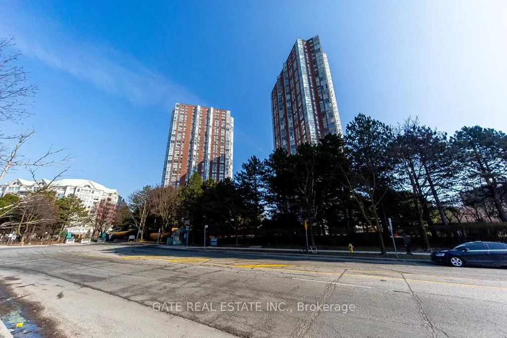 Photo 2 of Unit 1602, 7 Concorde Place, North York, Banbury-Don Mills — HOMEH