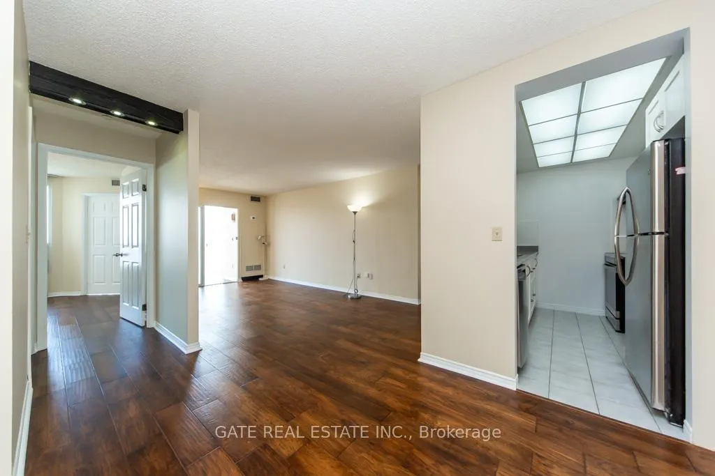 Photo 7 of Unit 1602, 7 Concorde Place, North York, Banbury-Don Mills — HOMEH