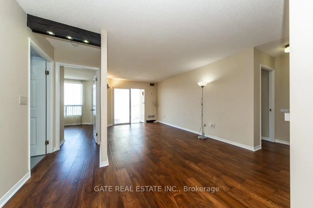 Photo 8 of Unit 1602, 7 Concorde Place, North York, Banbury-Don Mills — HOMEH