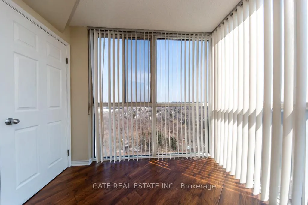 Photo 10 of Unit 1602, 7 Concorde Place, North York, Banbury-Don Mills — HOMEH
