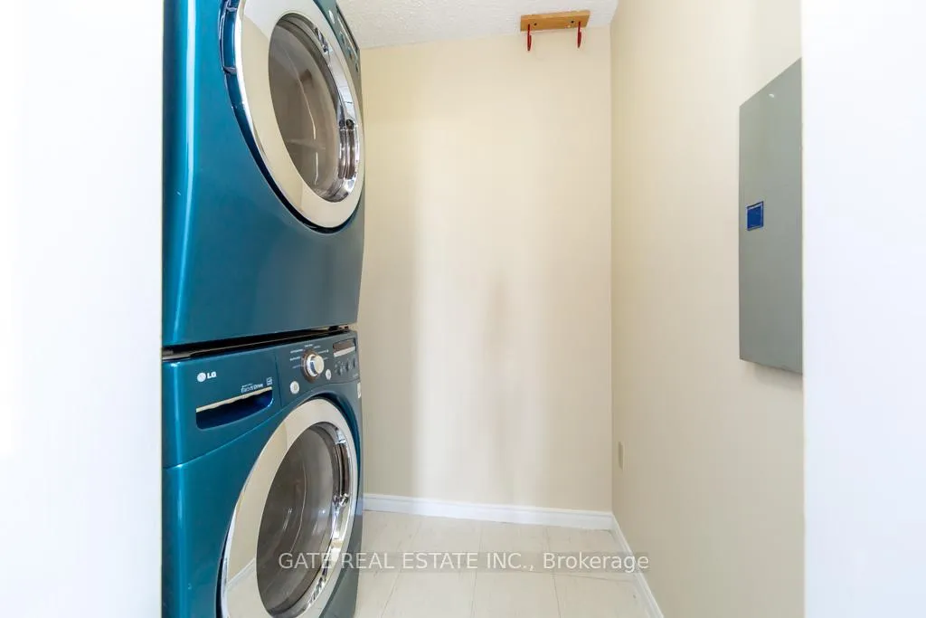 Photo 25 of Unit 1602, 7 Concorde Place, North York, Banbury-Don Mills — HOMEH