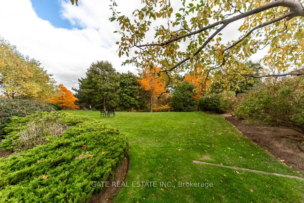 Photo 45 of Unit 1602, 7 Concorde Place, North York, Banbury-Don Mills — HOMEH