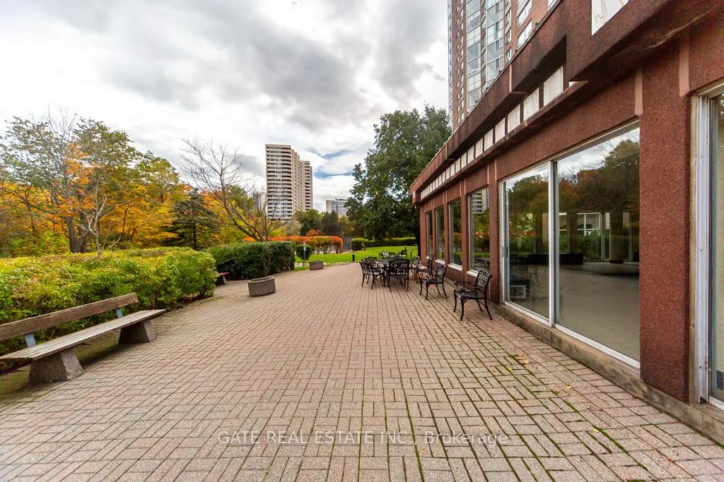 Photo 46 of Unit 1602, 7 Concorde Place, North York, Banbury-Don Mills — HOMEH