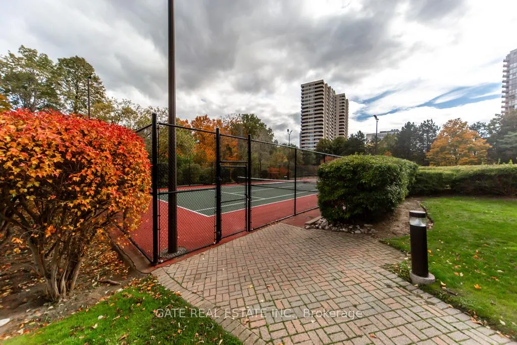Photo 48 of Unit 1602, 7 Concorde Place, North York, Banbury-Don Mills — HOMEH