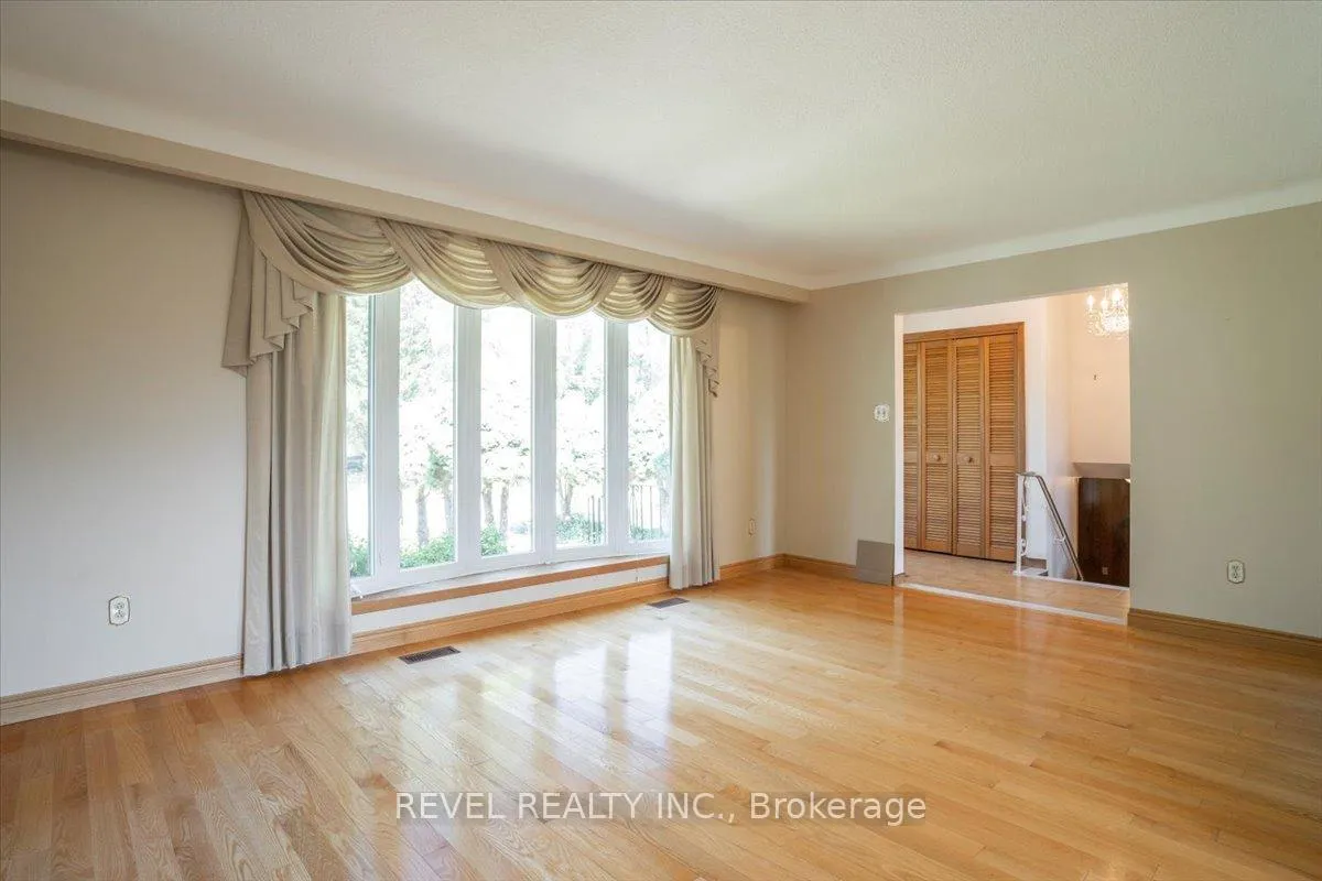 Photo 5 of 1296 Waterdown Road, Burlington, Grindstone — HOMEH
