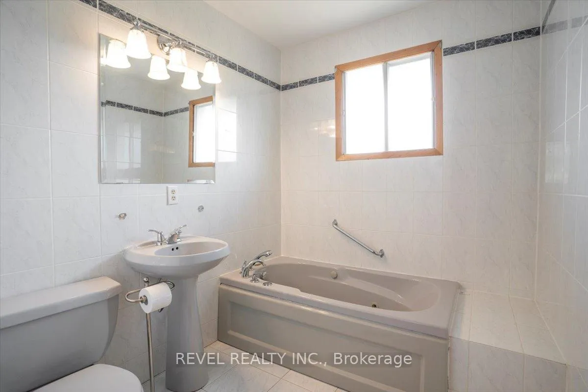 Photo 12 of 1296 Waterdown Road, Burlington, Grindstone — HOMEH