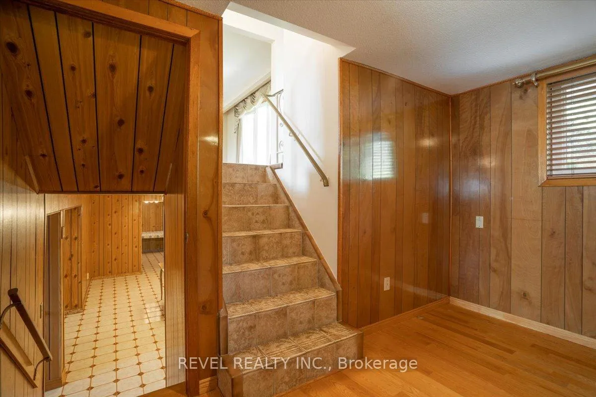 Photo 19 of 1296 Waterdown Road, Burlington, Grindstone — HOMEH