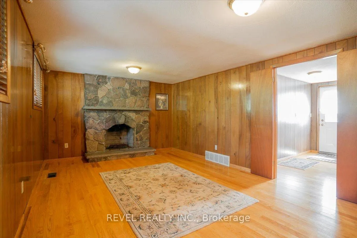 Photo 20 of 1296 Waterdown Road, Burlington, Grindstone — HOMEH