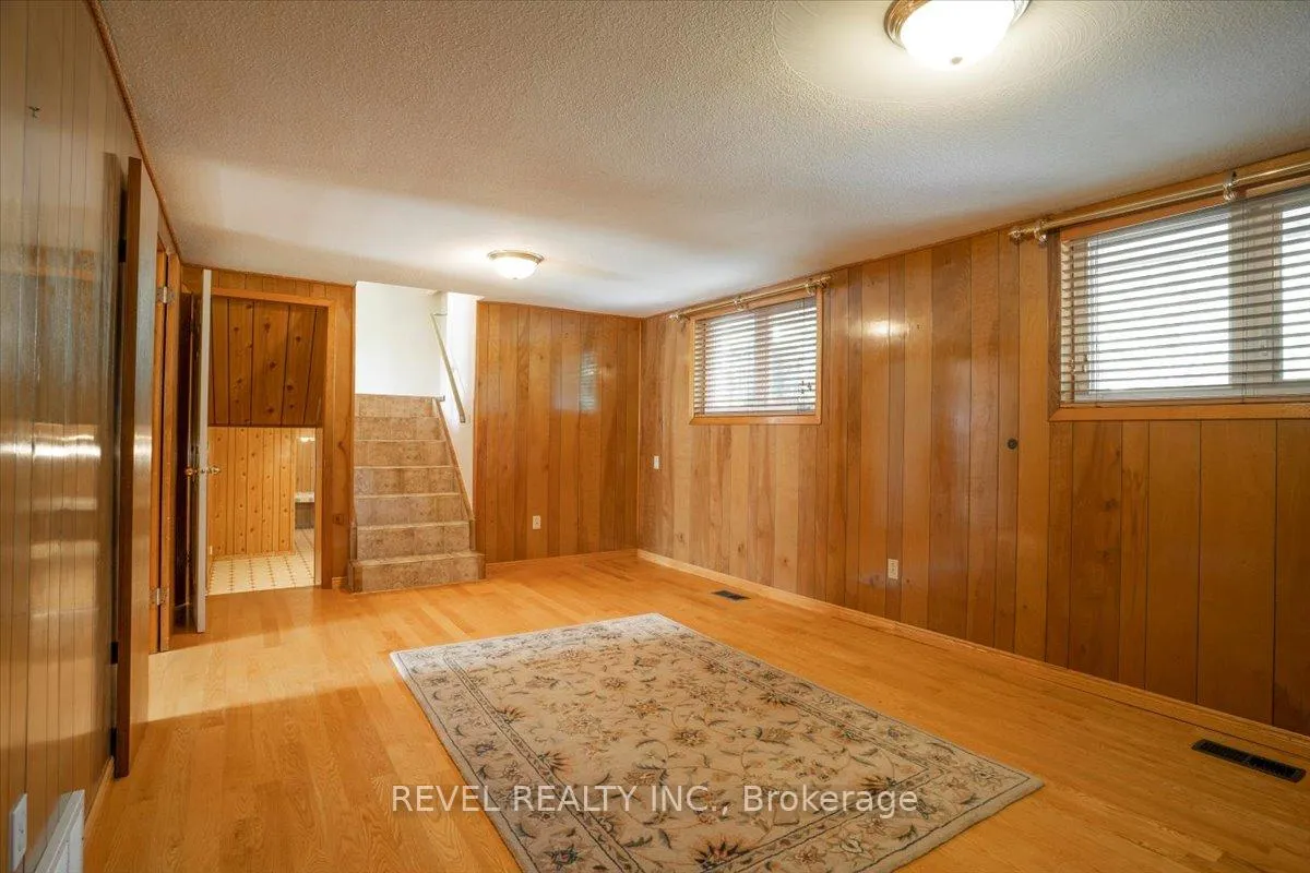 Photo 21 of 1296 Waterdown Road, Burlington, Grindstone — HOMEH