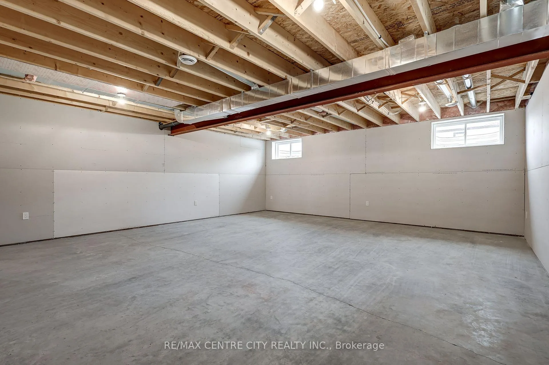 Photo 19 of 56087 Maverick Court, Bayham, Straffordville — HOMEH