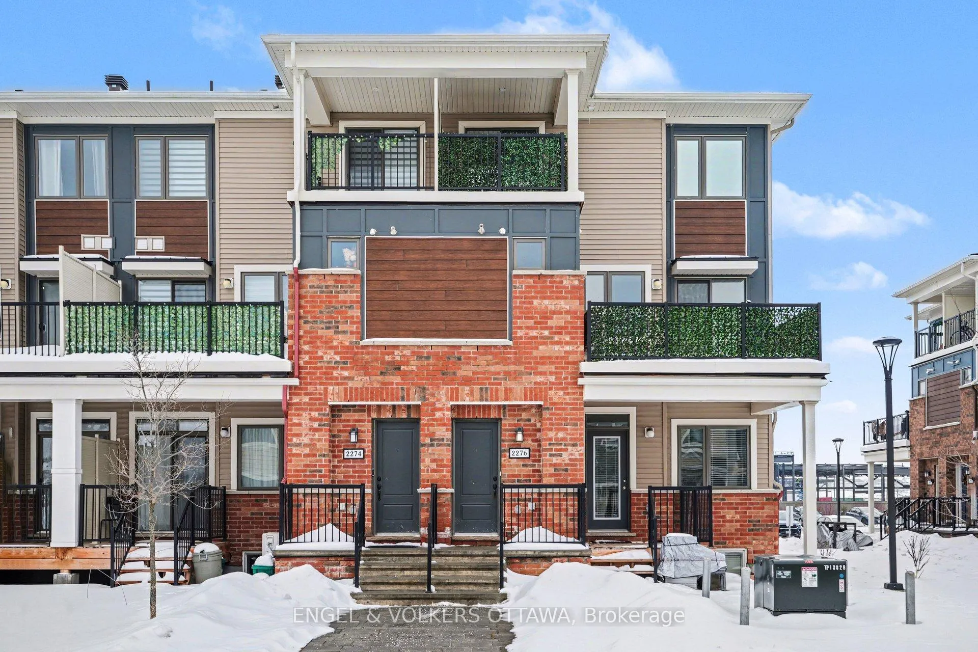 Photo 1 of Unit 67, 2276 Watercolours Way, Ottawa, Barrhaven - Half Moon Bay — HOMEH