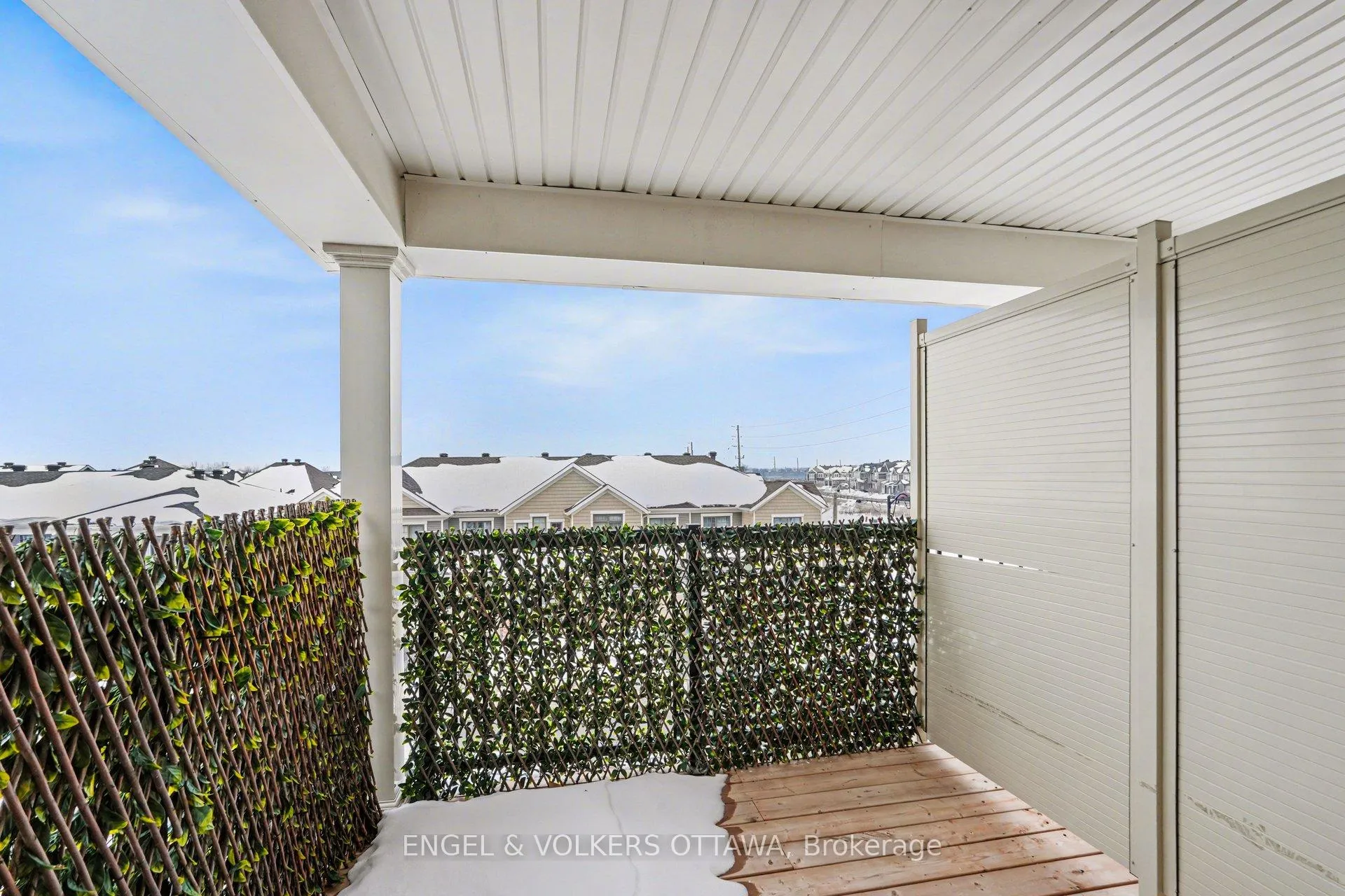 Photo 8 of Unit 67, 2276 Watercolours Way, Ottawa, Barrhaven - Half Moon Bay — HOMEH