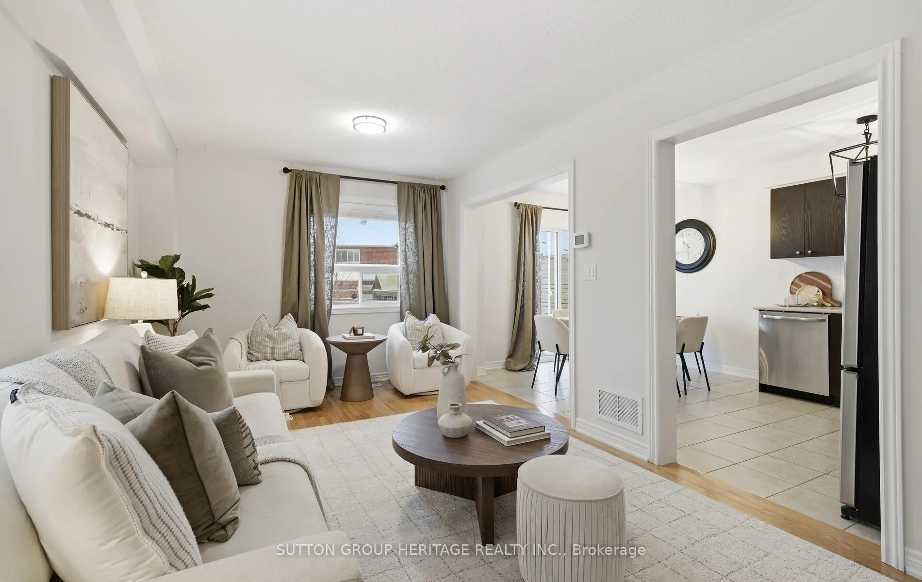 Photo 5 of 41 Kirkland Place, Whitby, Williamsburg — HOMEH