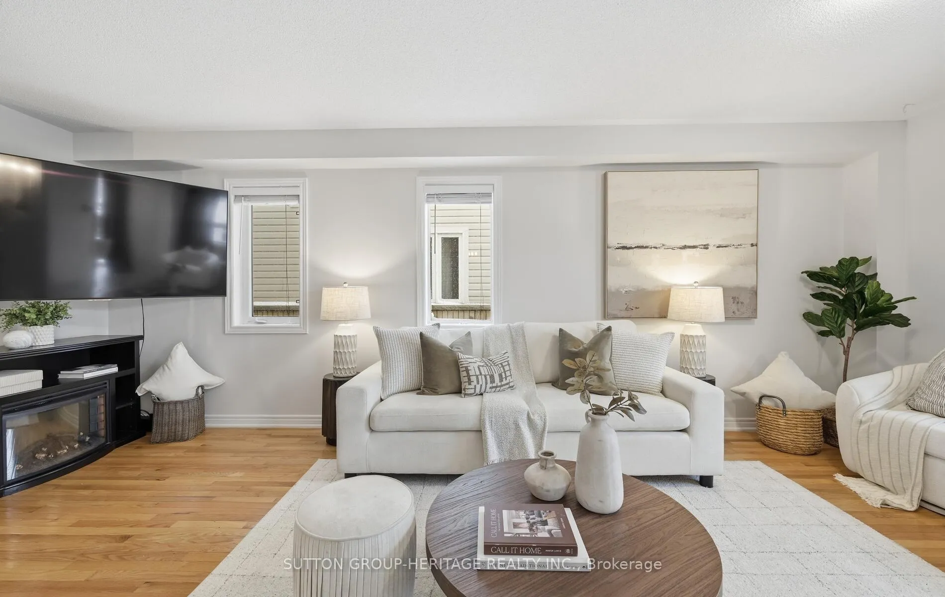 Photo 6 of 41 Kirkland Place, Whitby, Williamsburg — HOMEH