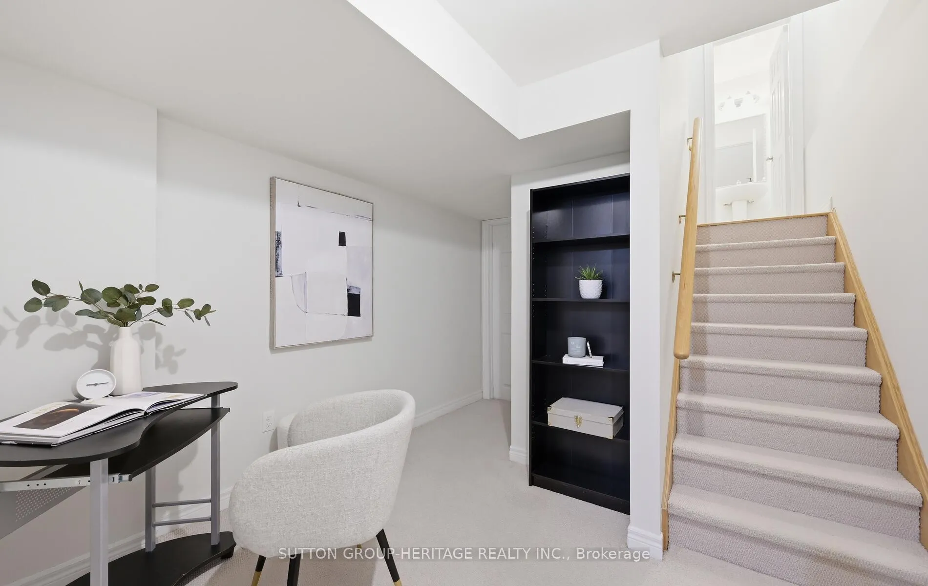 Photo 26 of 41 Kirkland Place, Whitby, Williamsburg — HOMEH