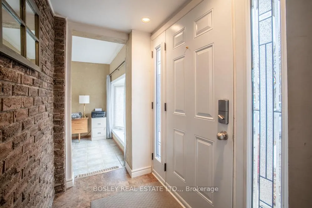 Photo 8 of 5609 Fredonia Drive, Niagara Falls, Church's Lane — HOMEH