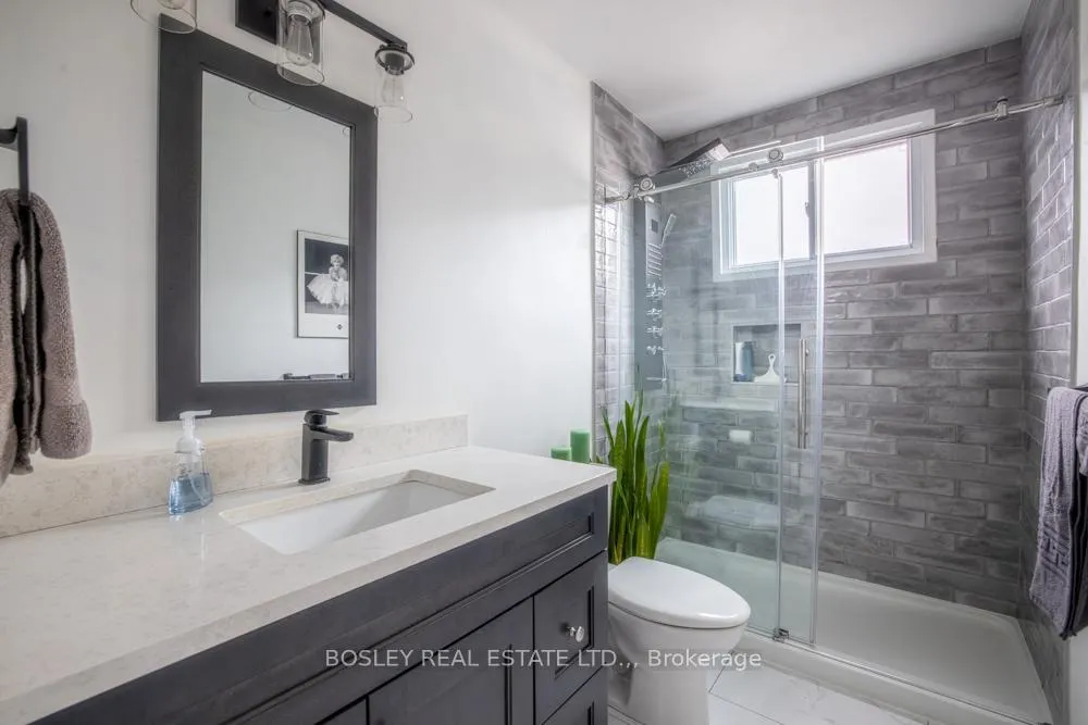 Photo 21 of 5609 Fredonia Drive, Niagara Falls, Church's Lane — HOMEH