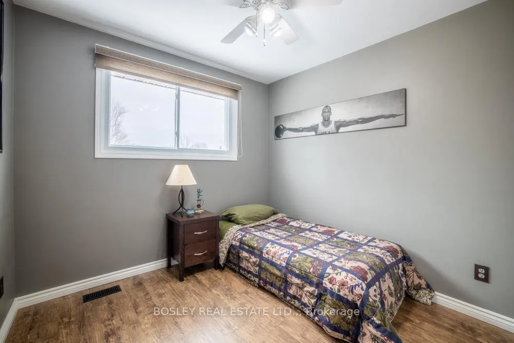 Photo 23 of 5609 Fredonia Drive, Niagara Falls, Church's Lane — HOMEH