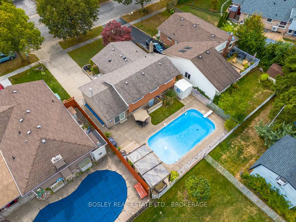 Photo 36 of 5609 Fredonia Drive, Niagara Falls, Church's Lane — HOMEH