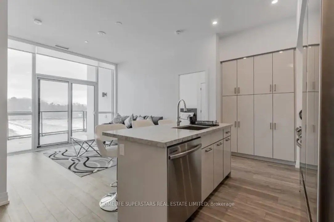 Photo 14 of Unit 407, 415 Sea Ray Avenue, Innisfil, Rural Innisfil — HOMEH