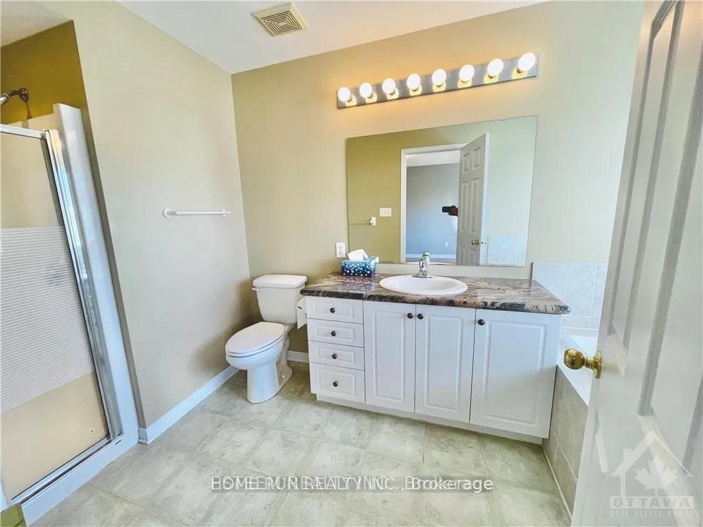 Photo 11 of 125 Braddock Private, Ottawa, Barrhaven - Stonebridge — HOMEH
